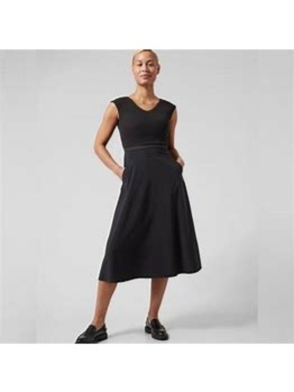 Athleta Ryder Dress in Black Medium